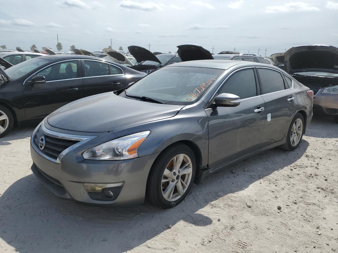 2015 Nissan Altima - Image 1