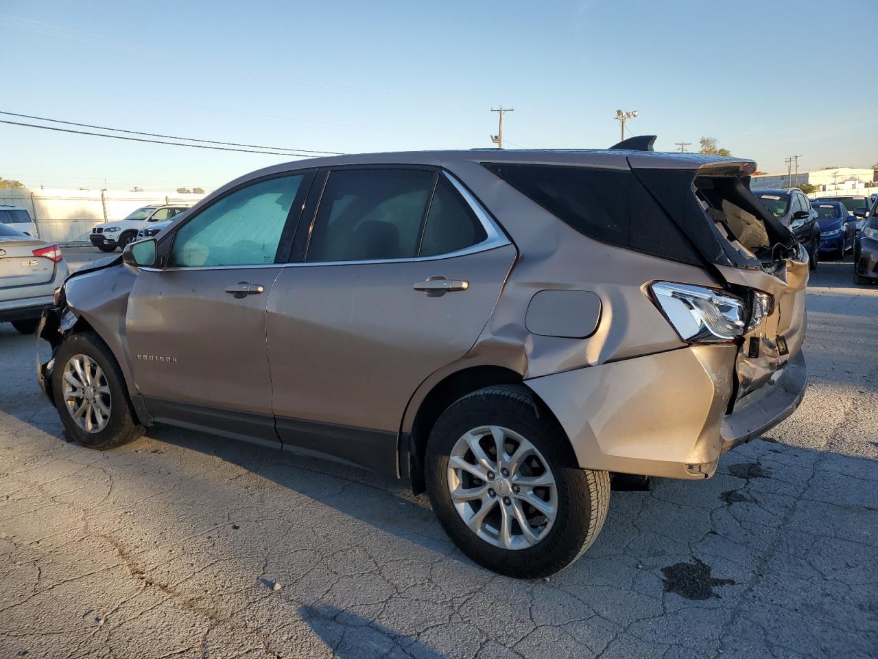 2019 Chevrolet Equinox - Image 2