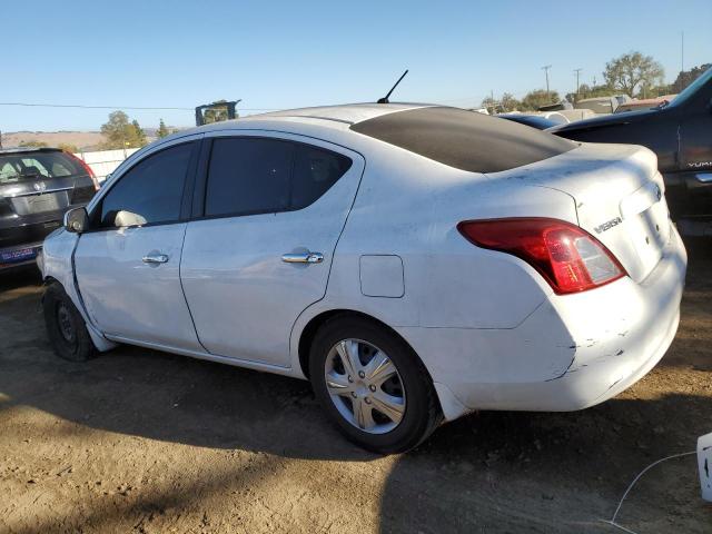 Sedans NISSAN VERSA 2012 Biały