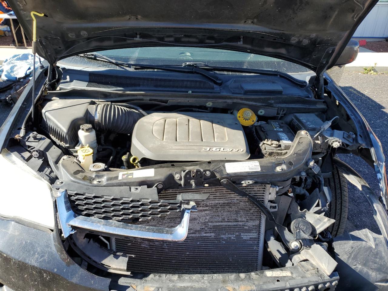 2014 Dodge Caravan - Image 12