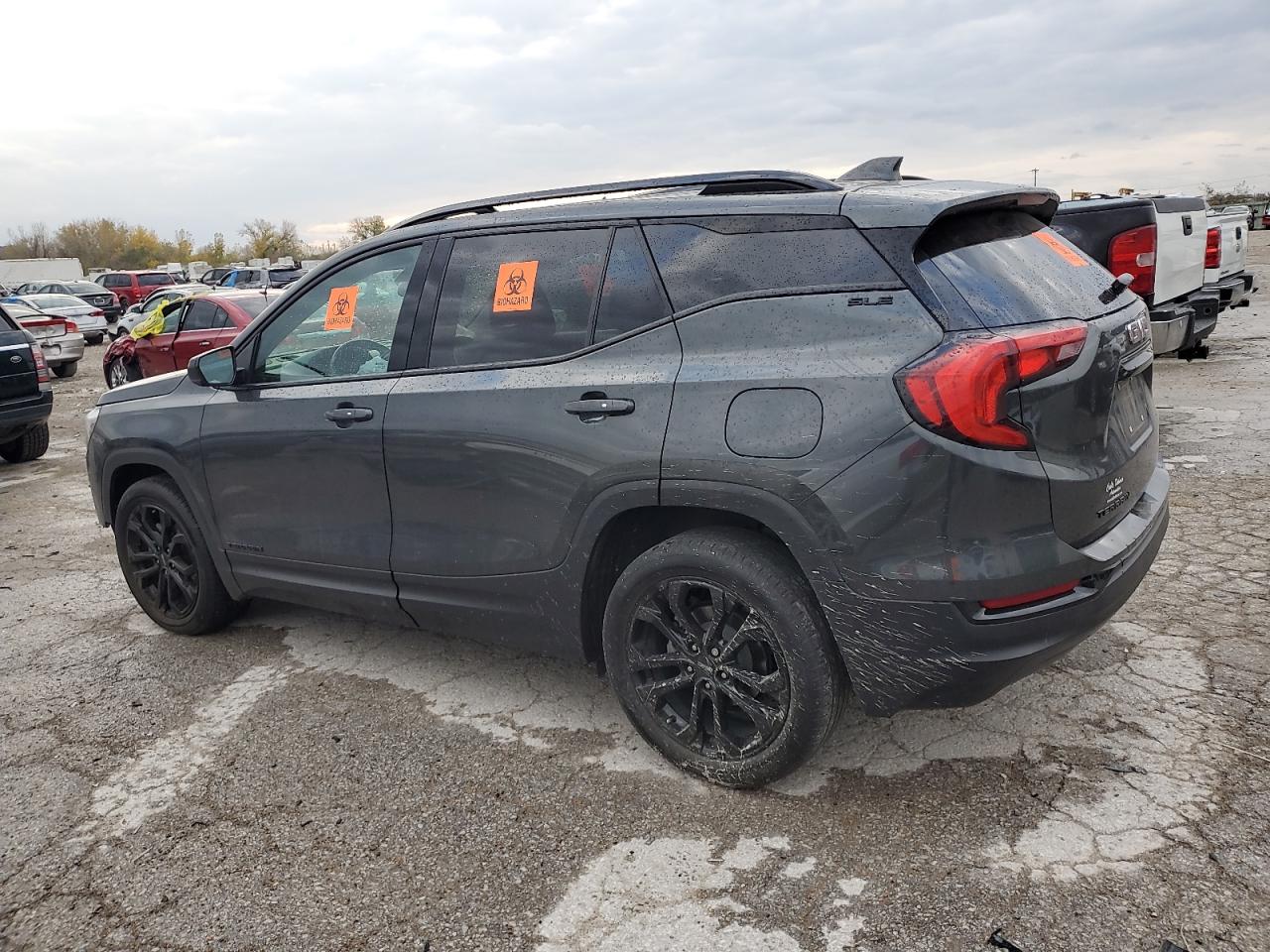 2021 GMC Terrain - Image 2
