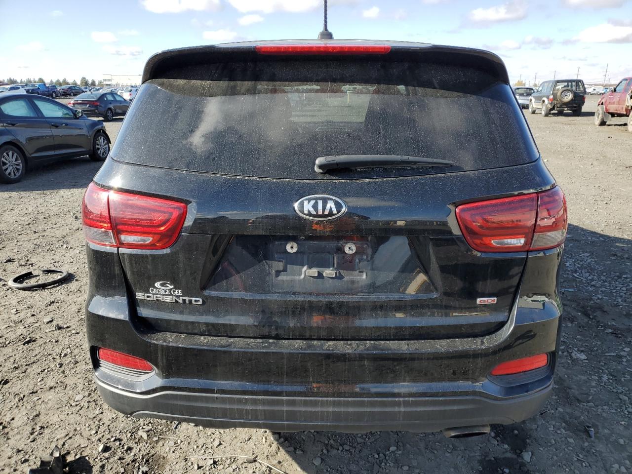 2019 Kia Sorento L VIN: 5XYPGDA38KG443472 Lot: 77770174