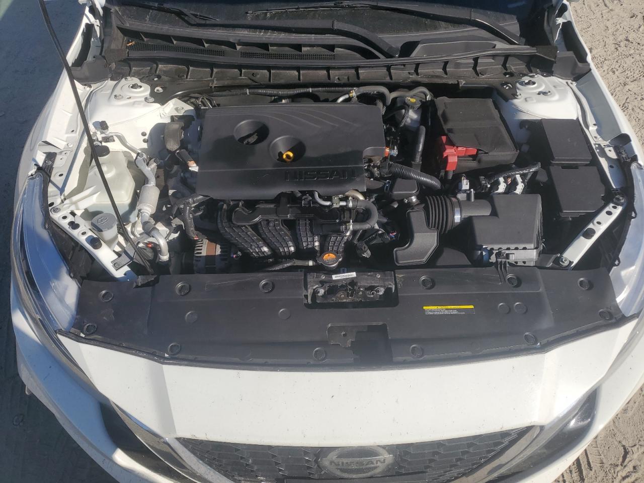2020 Nissan Altima - Image 12