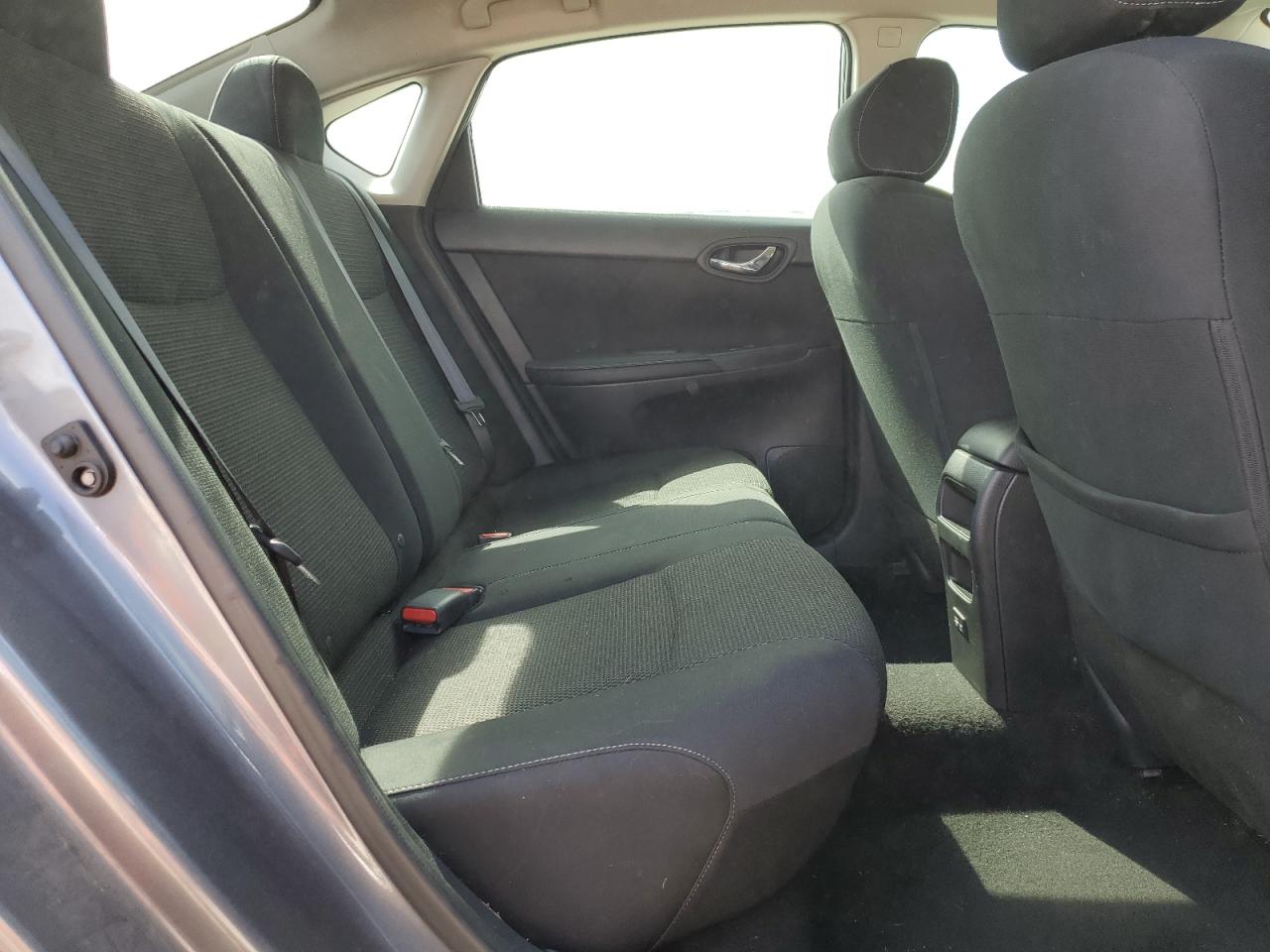 2019 Nissan Sentra - Image 11