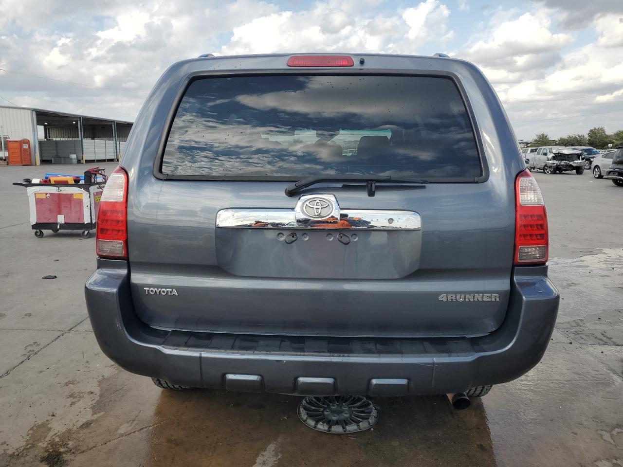 2009 Toyota 4Runner - Image 6