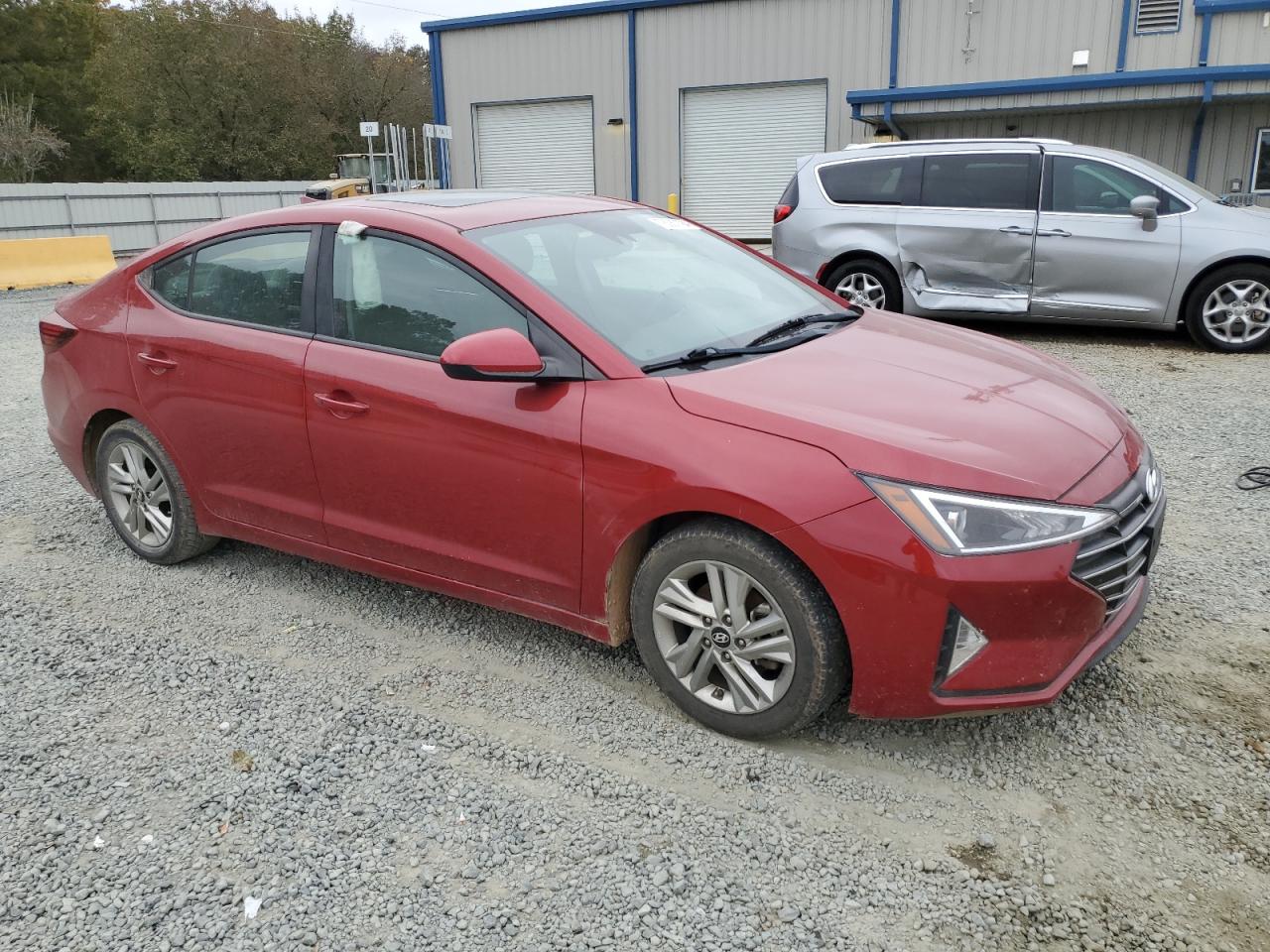 VIN KMHD84LFXKU806839 2019 HYUNDAI ELANTRA no.4