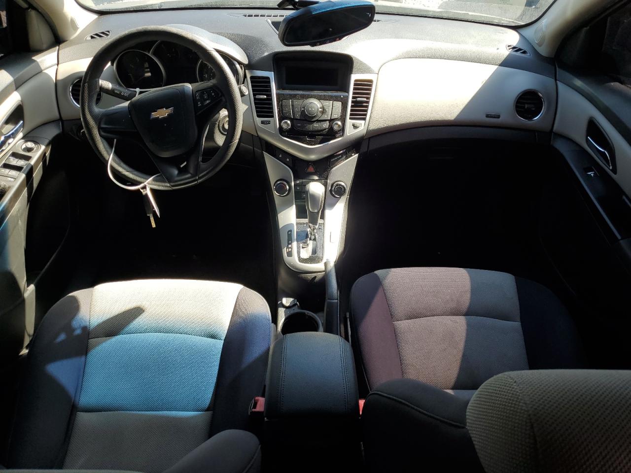 2014 Chevrolet Cruze - Image 8