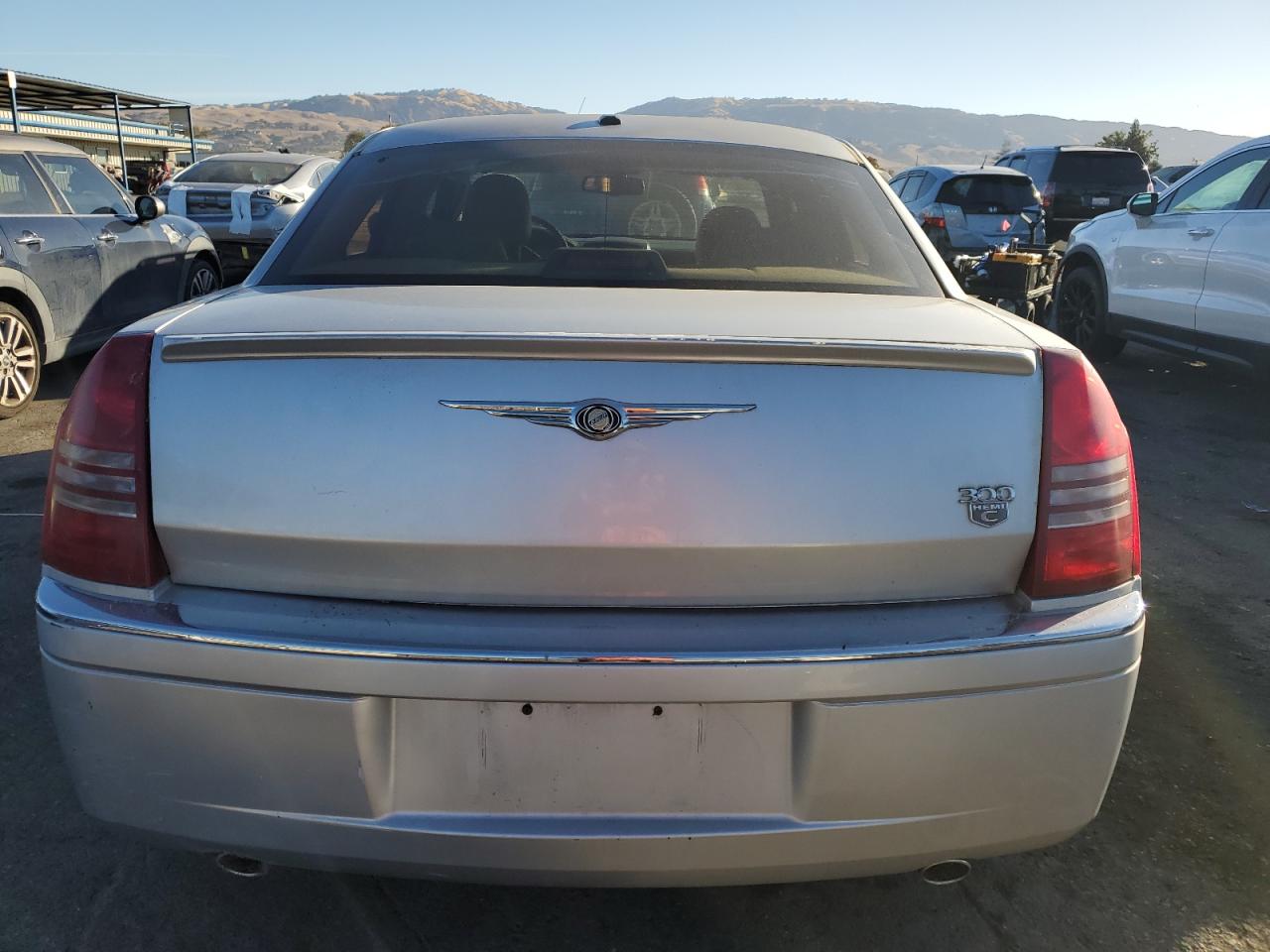 2006 Chrysler 300C VIN: 2C3KA63H36H518848 Lot: 77022854