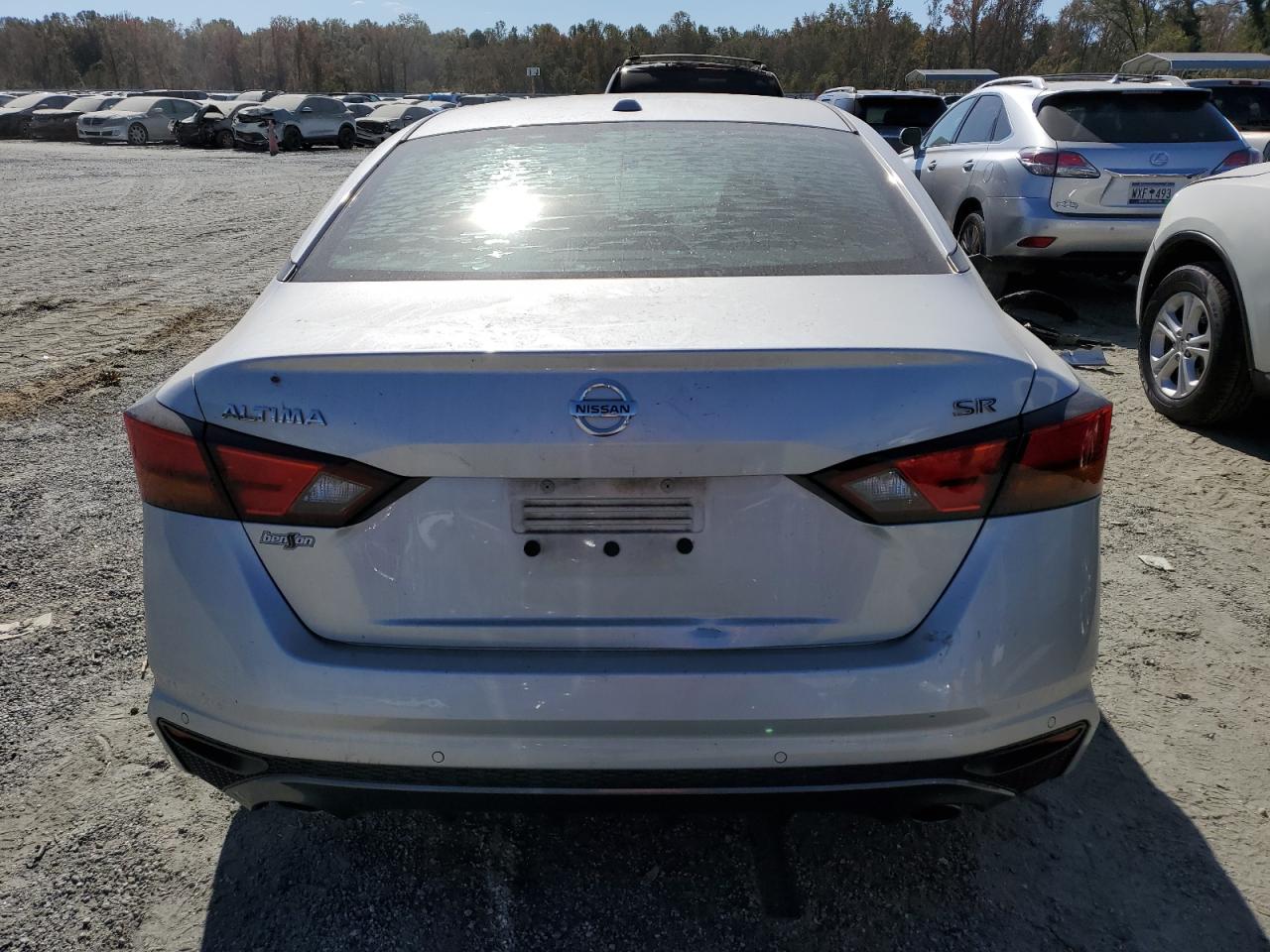 2020 Nissan Altima - Image 6