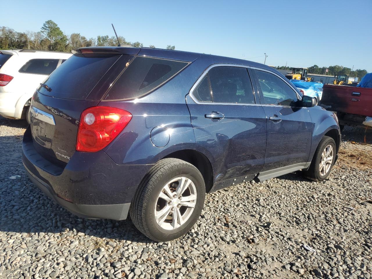 2015 Chevrolet Equinox - Image 3