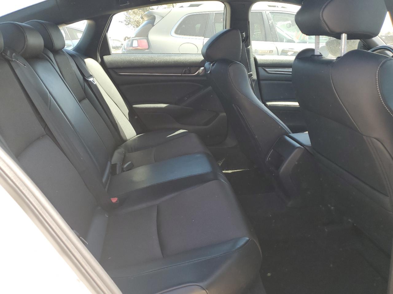 2018 Honda Accord - Image 10