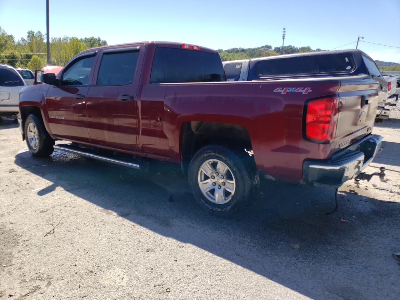 2014 Chevrolet Silverado - Image 2
