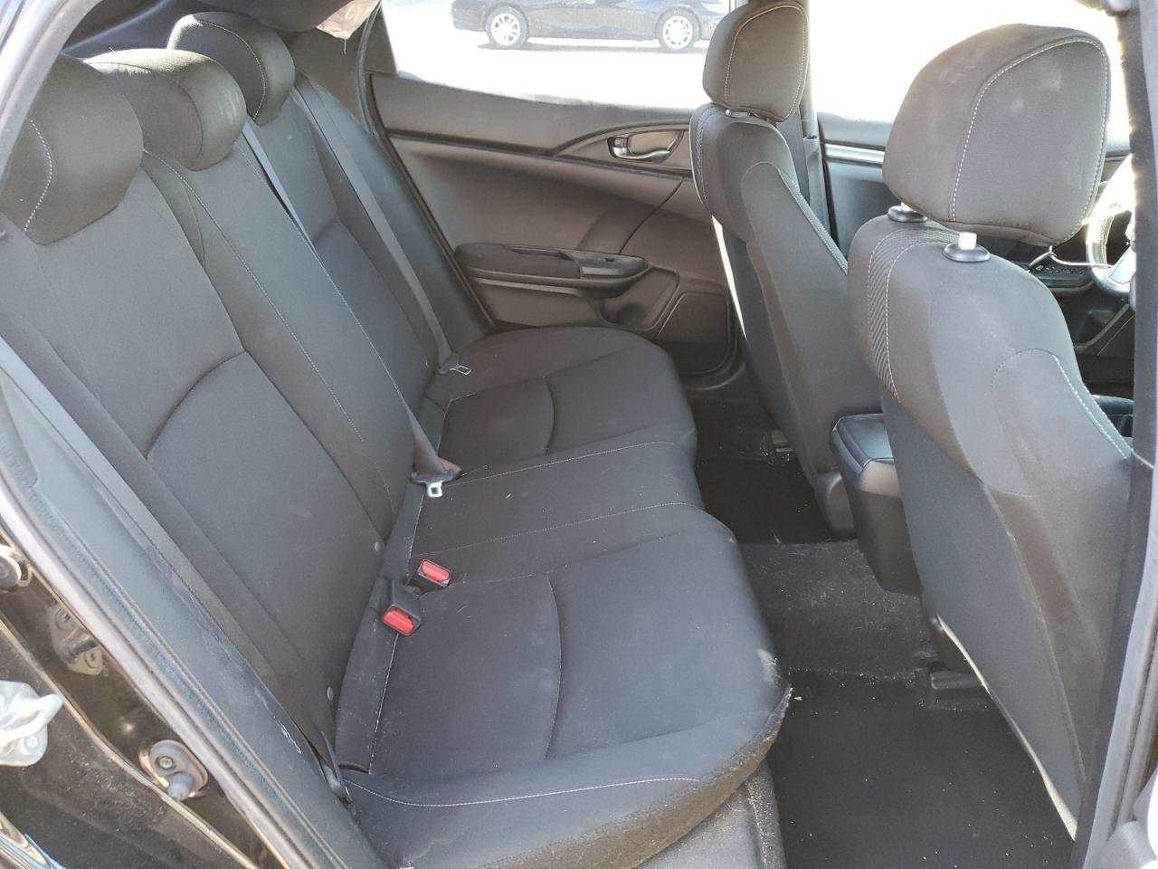 2018 Honda Civic - Image 10