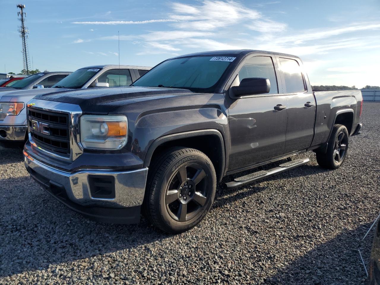 2015 GMC Sierra - Image 1