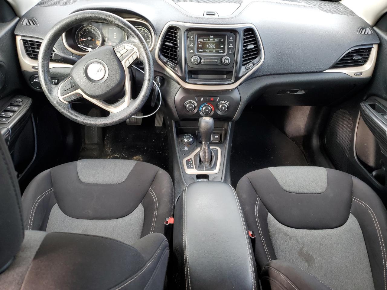 2014 Jeep Grand Cherokee - Image 8