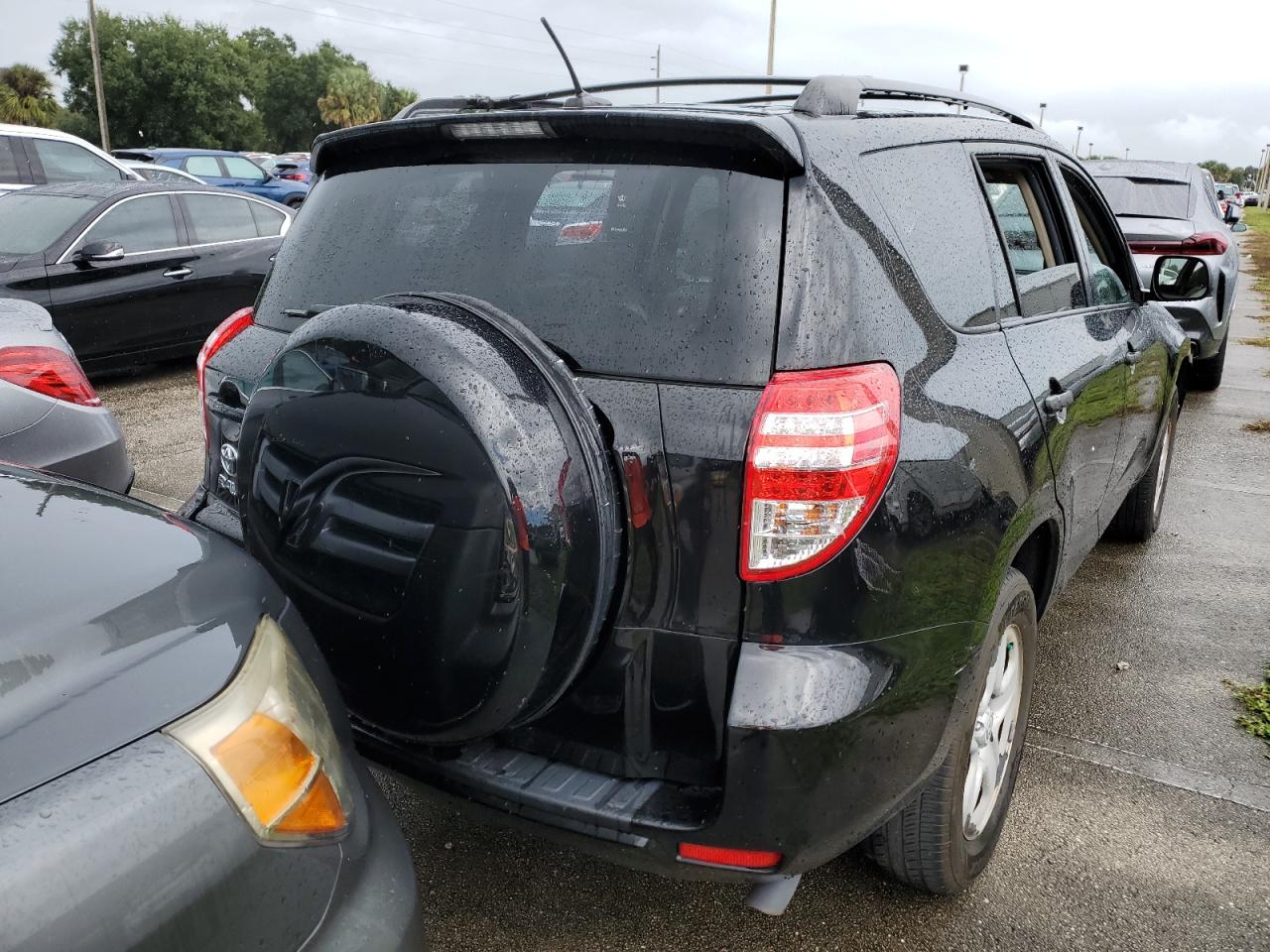 2T3ZF4DV5BW103013 2011 Toyota Rav4