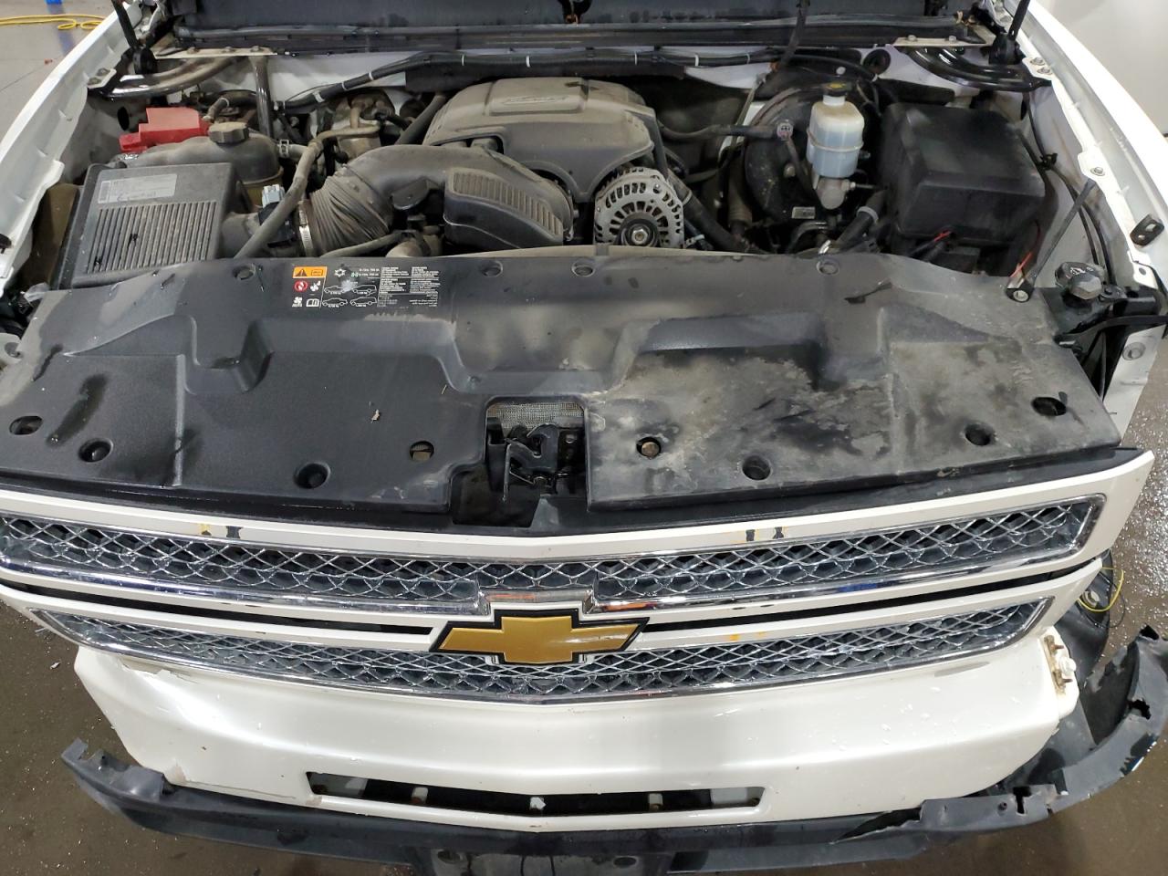 2012 Chevrolet Silverado - Image 12