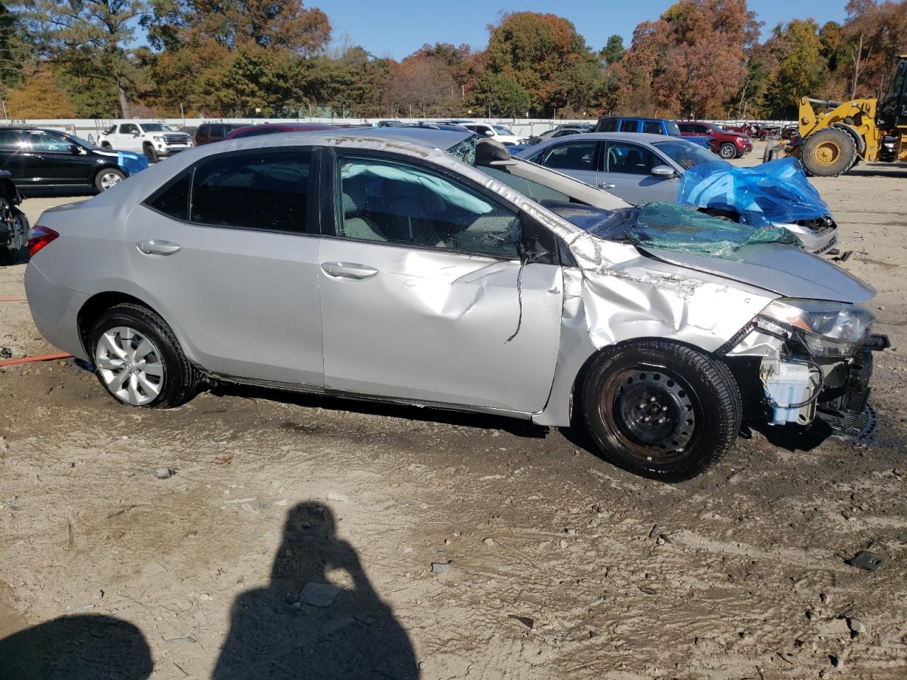 VIN 5YFBURHEXGP564224 2016 TOYOTA COROLLA no.4