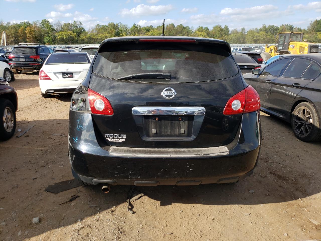 2011 Nissan Rogue - Image 6