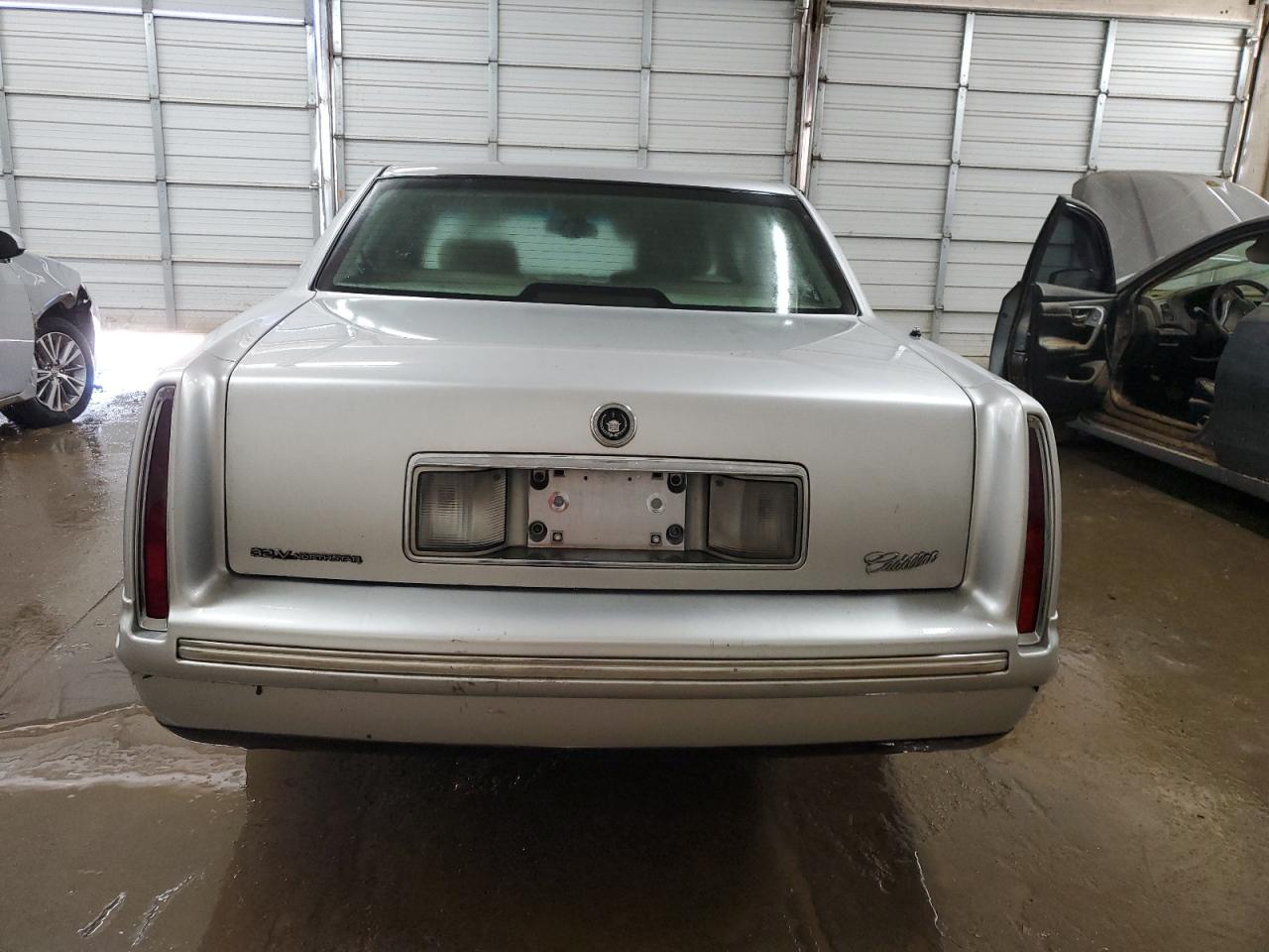 1999 Cadillac Deville VIN: 1G6KD54YXXU796773 Lot: 74824294