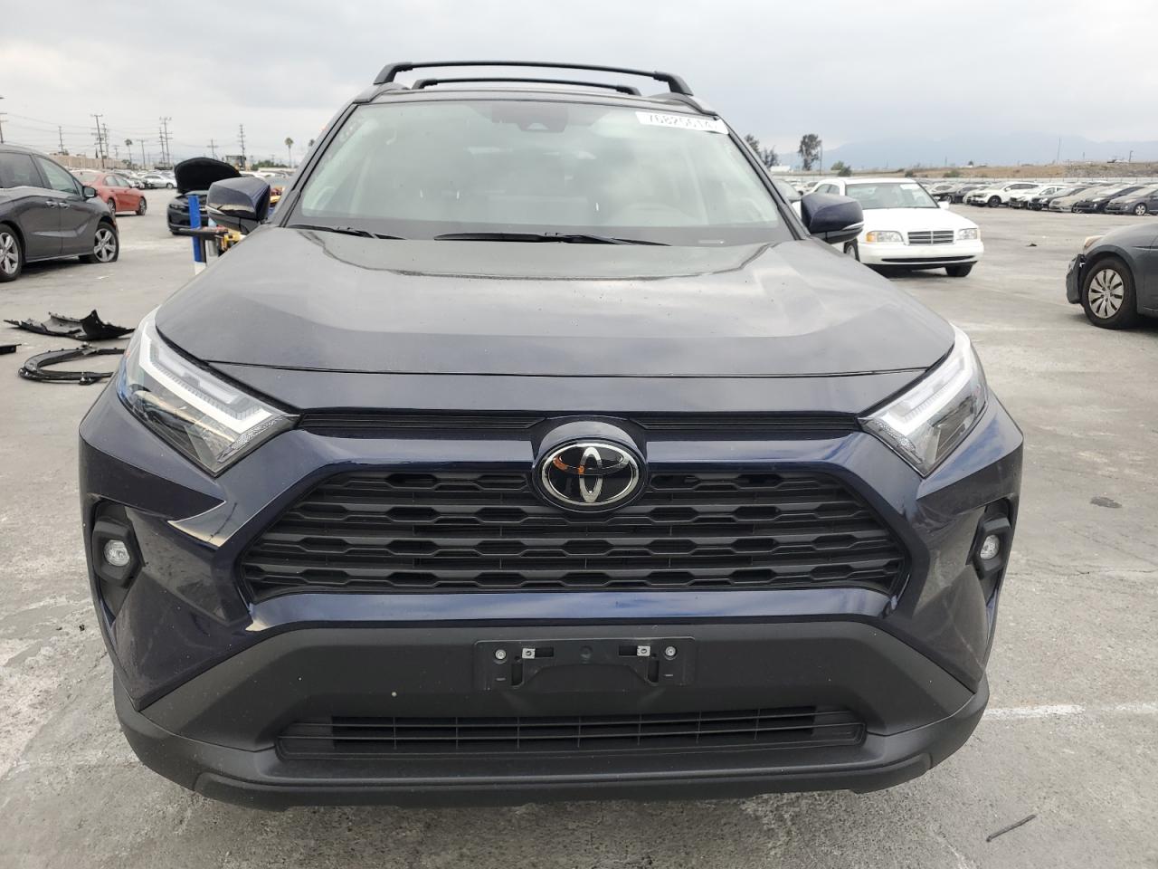 2023 Toyota RAV 4 - Image 5