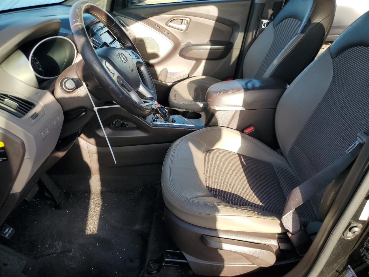 2013 Hyundai Tucson - Image 7