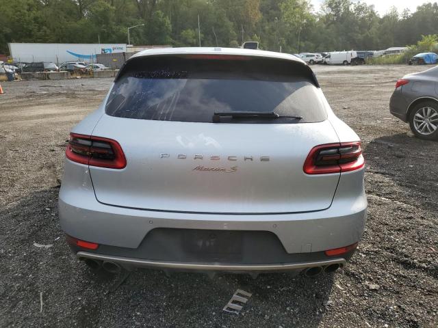  PORSCHE MACAN 2016 Серебристый