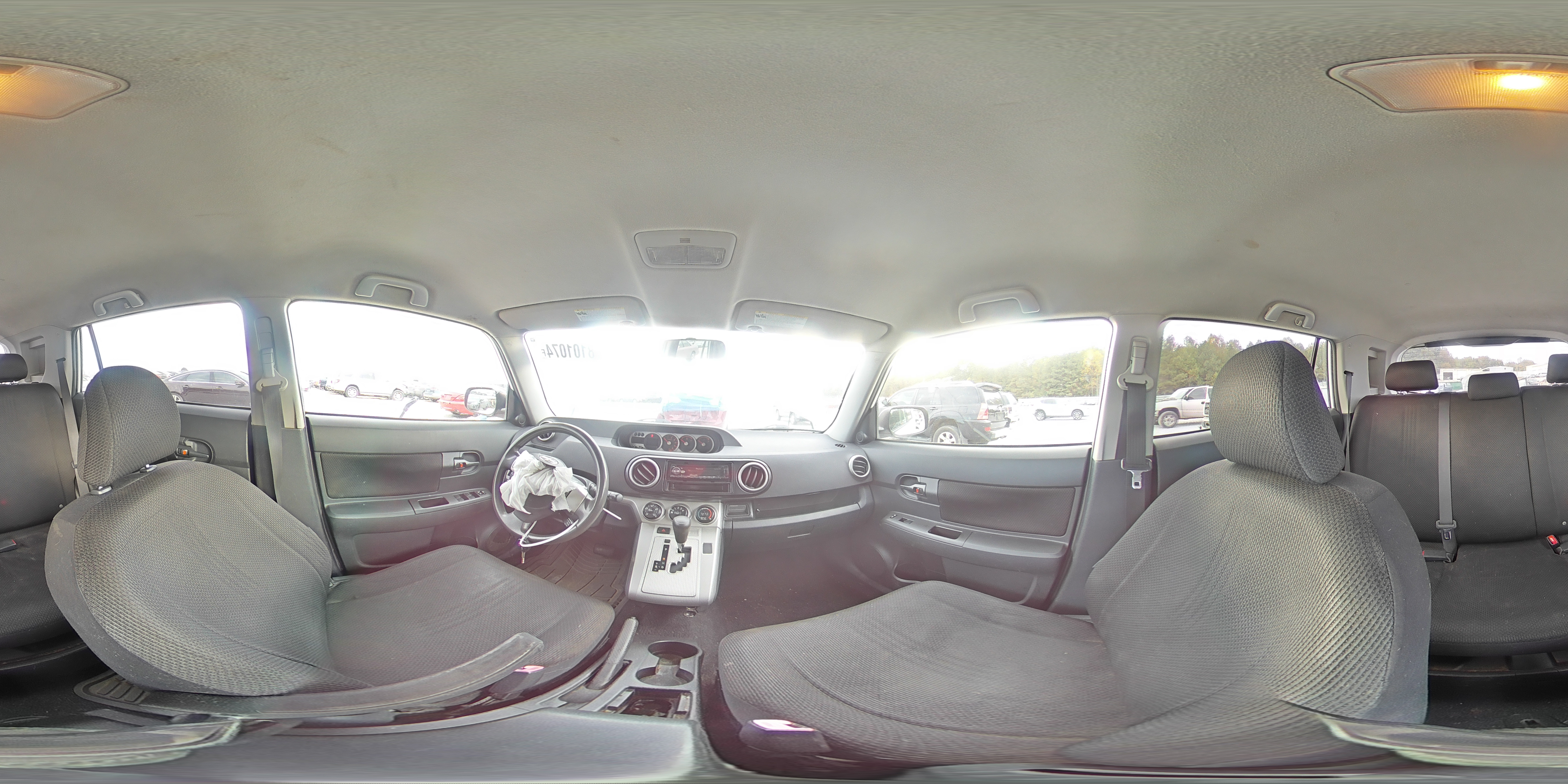 2010 Scion xB - Image 13