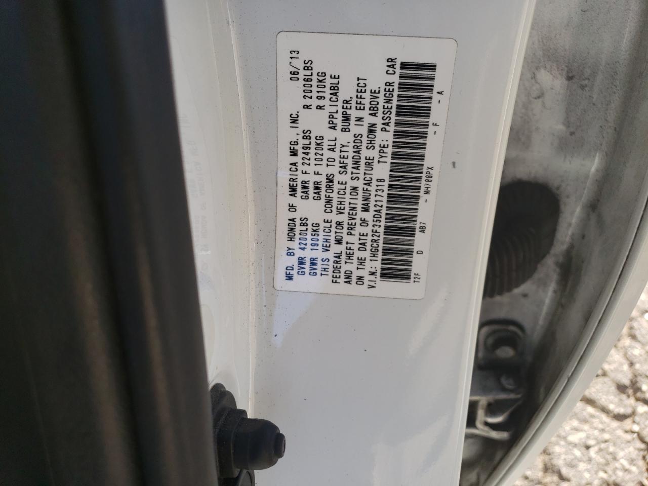 1HGCR2F35DA217318 2013 Honda Accord Lx