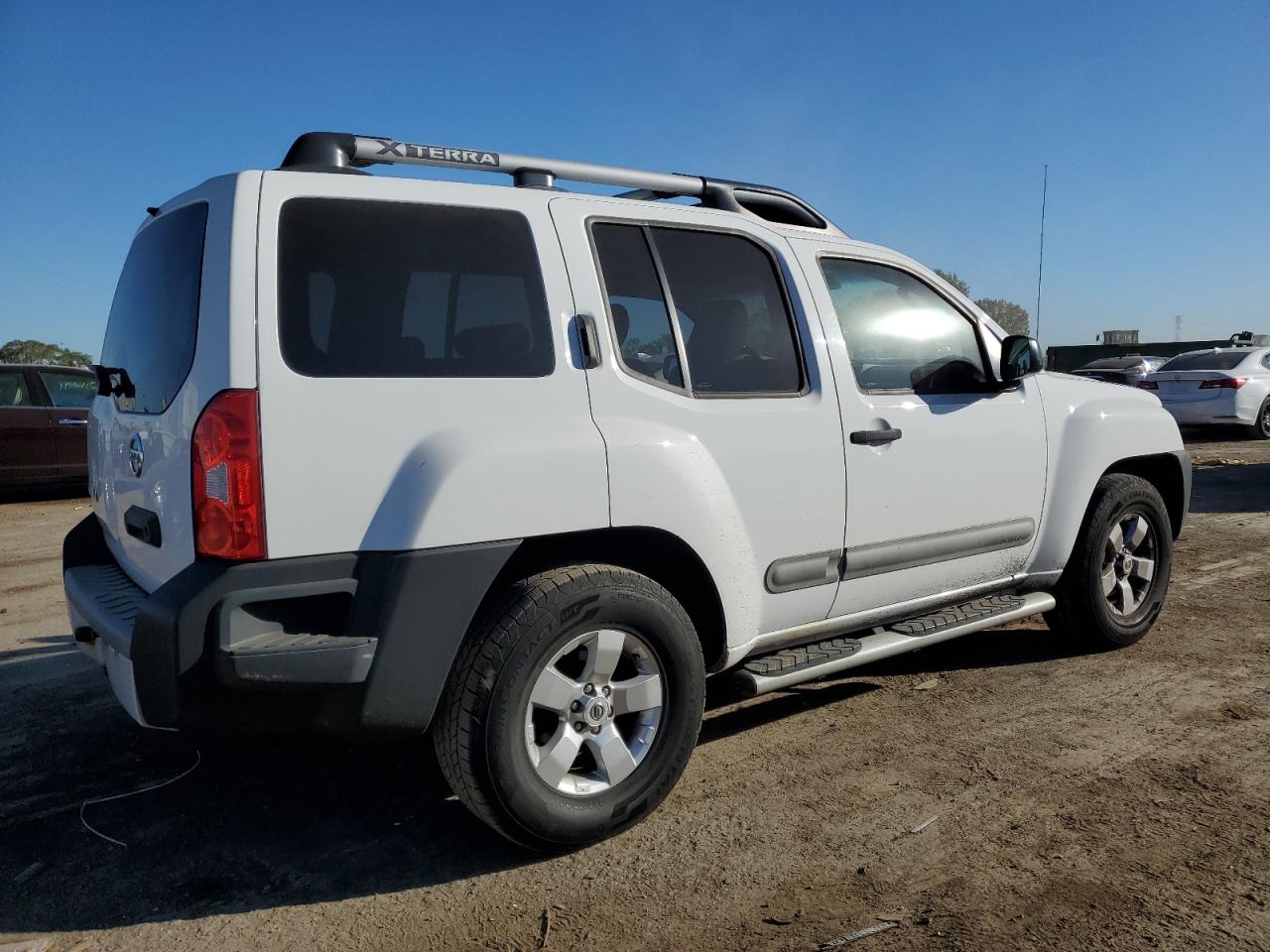 2011 Nissan XTerra - Image 3