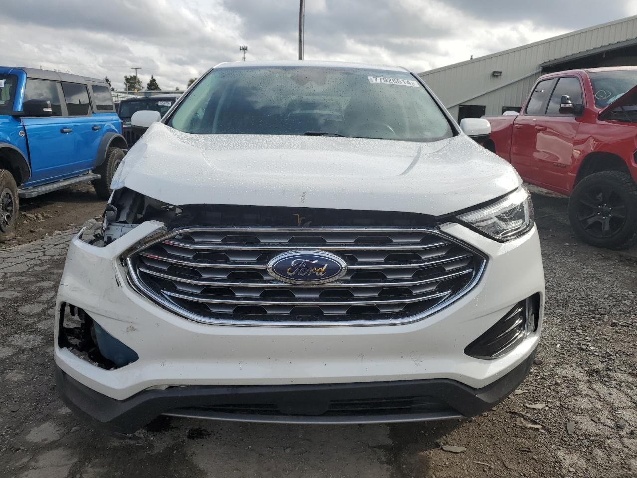 2021 Ford Edge - Image 5