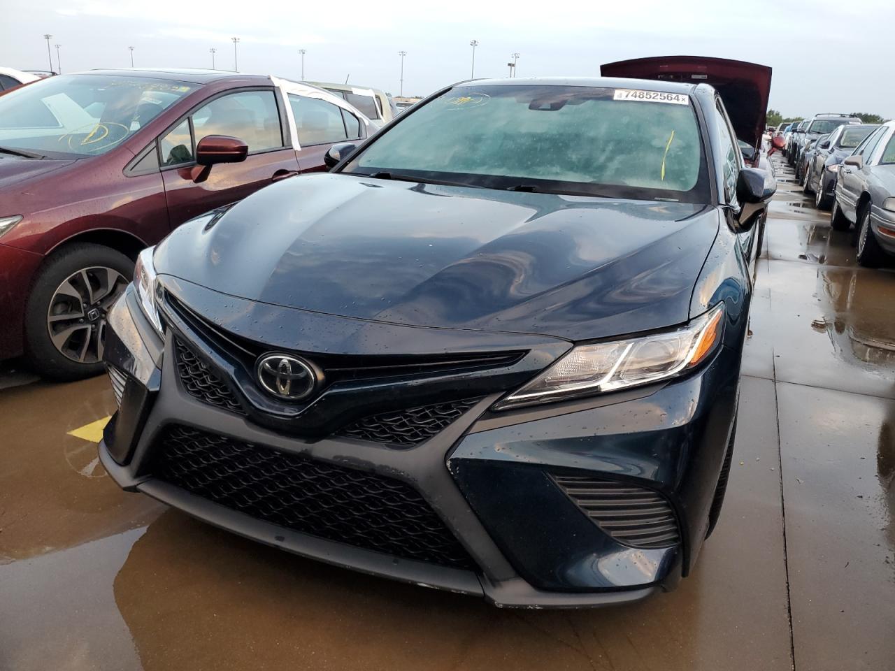 2018 Toyota Camry - Image 5