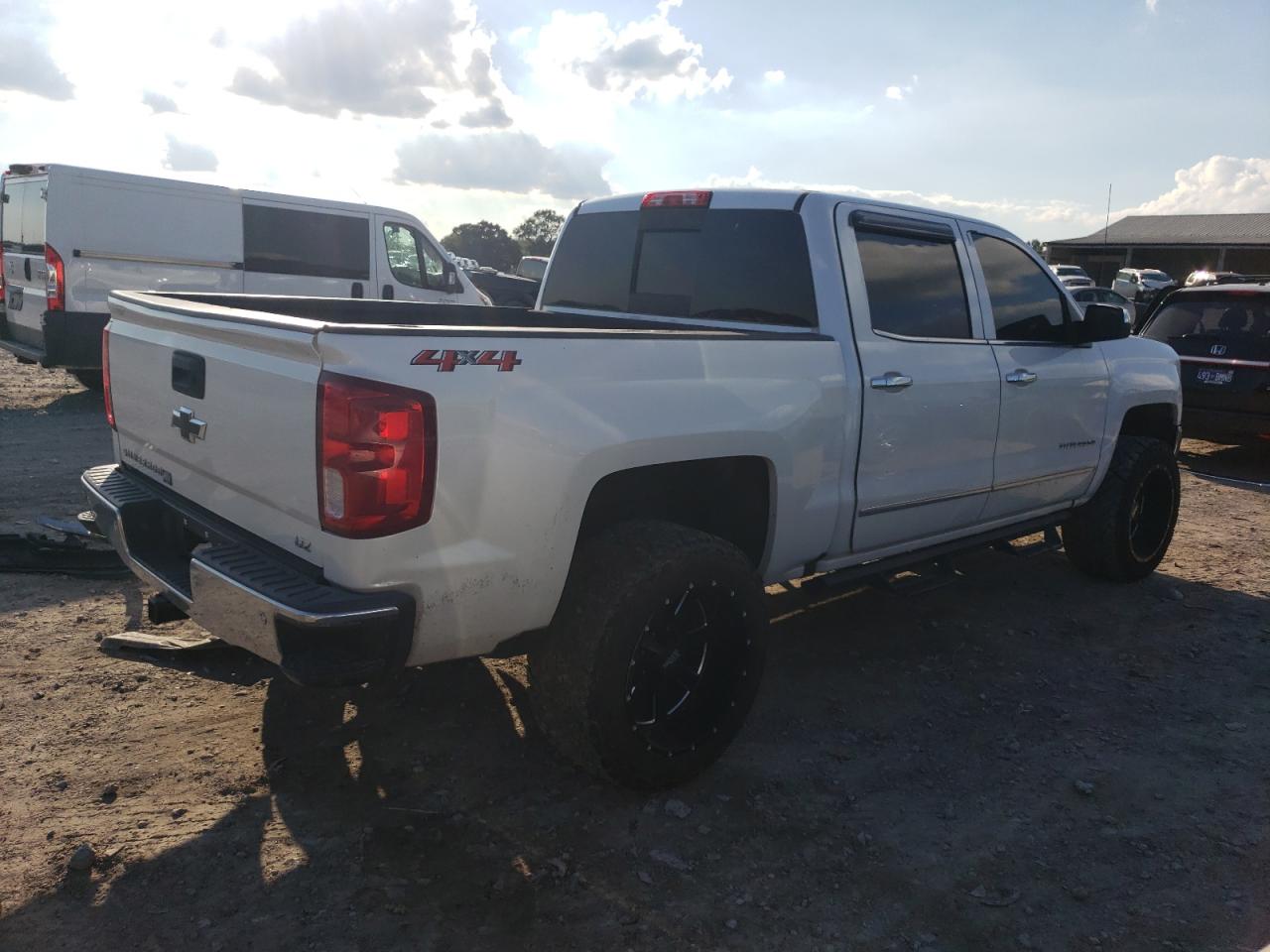 3GCUKSEC0JG547356 2018 Chevrolet Silverado K1500 Ltz