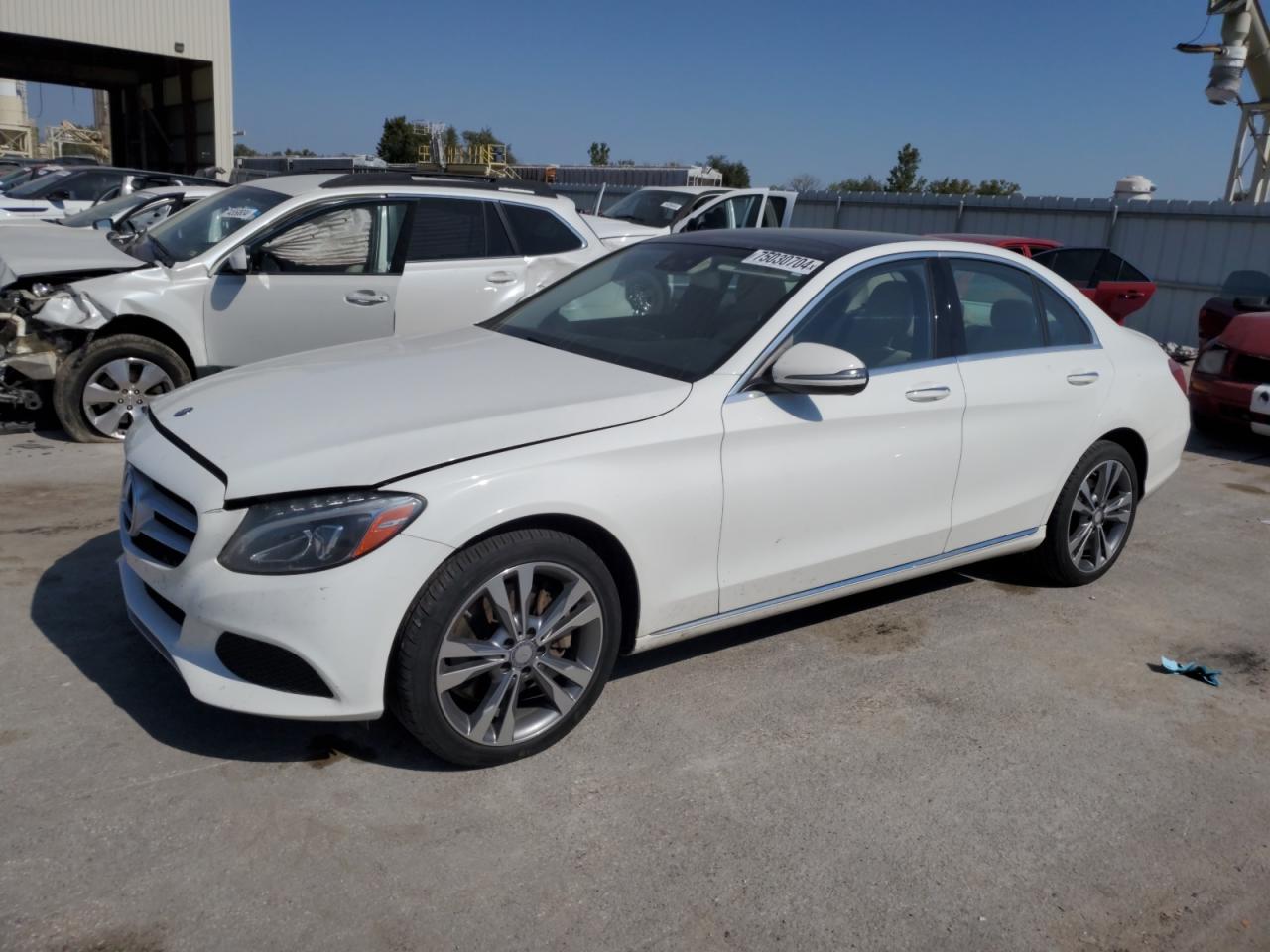 VIN 55SWF4KB8GU152133 2016 MERCEDES-BENZ C-CLASS no.1