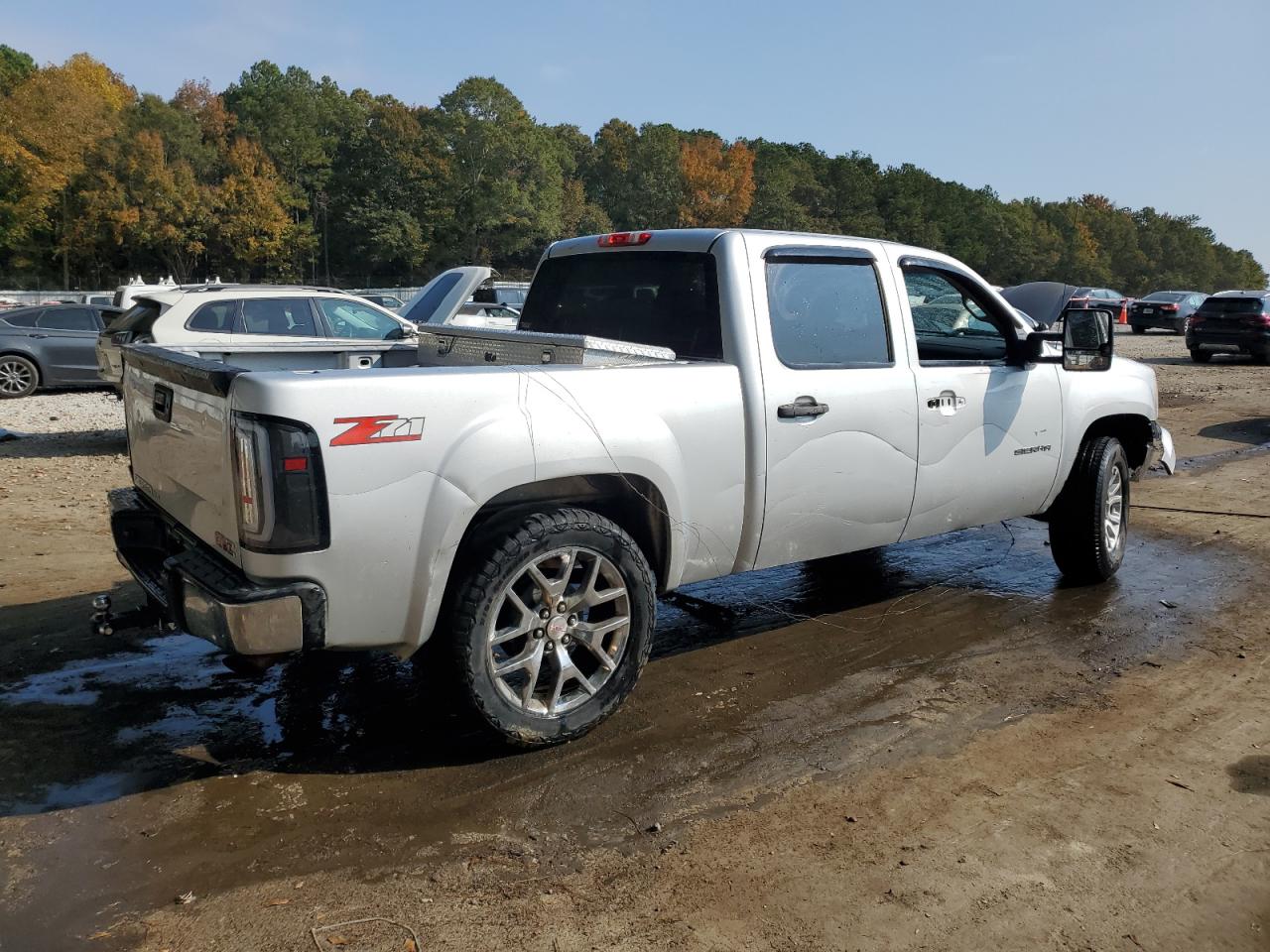 2013 GMC Sierra - Image 3