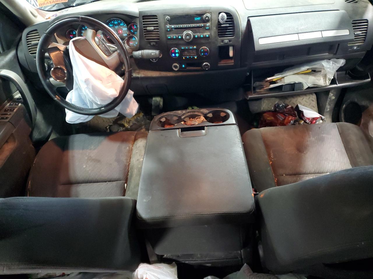 2010 Chevrolet Silverado - Image 8