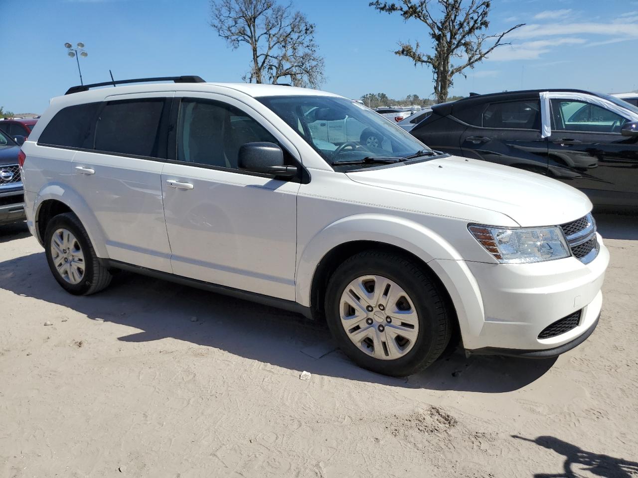 2018 Dodge Journey Se VIN: 3C4PDCAB2JT524887 Lot: 76235724