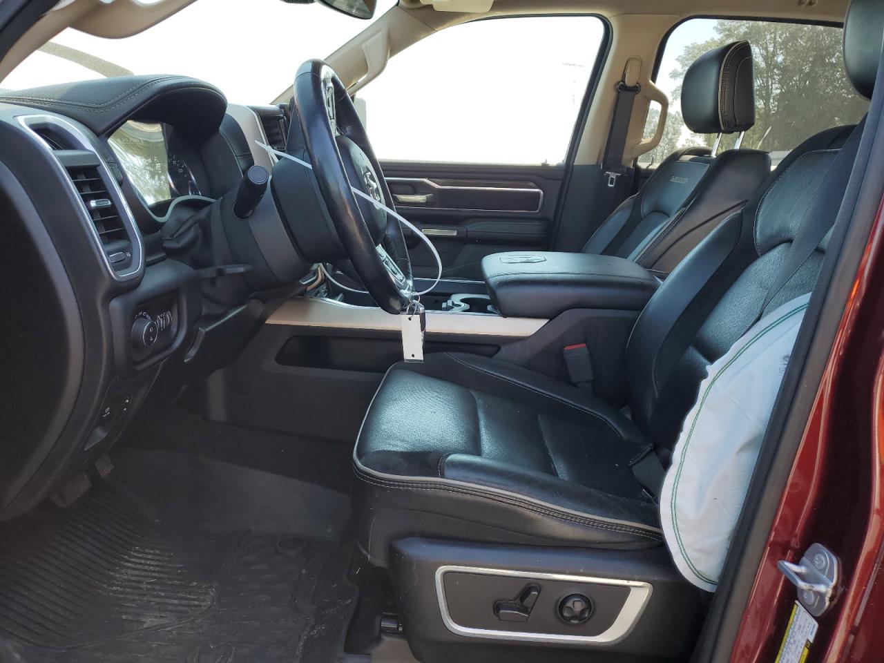 2019 RAM 1500 - Image 7