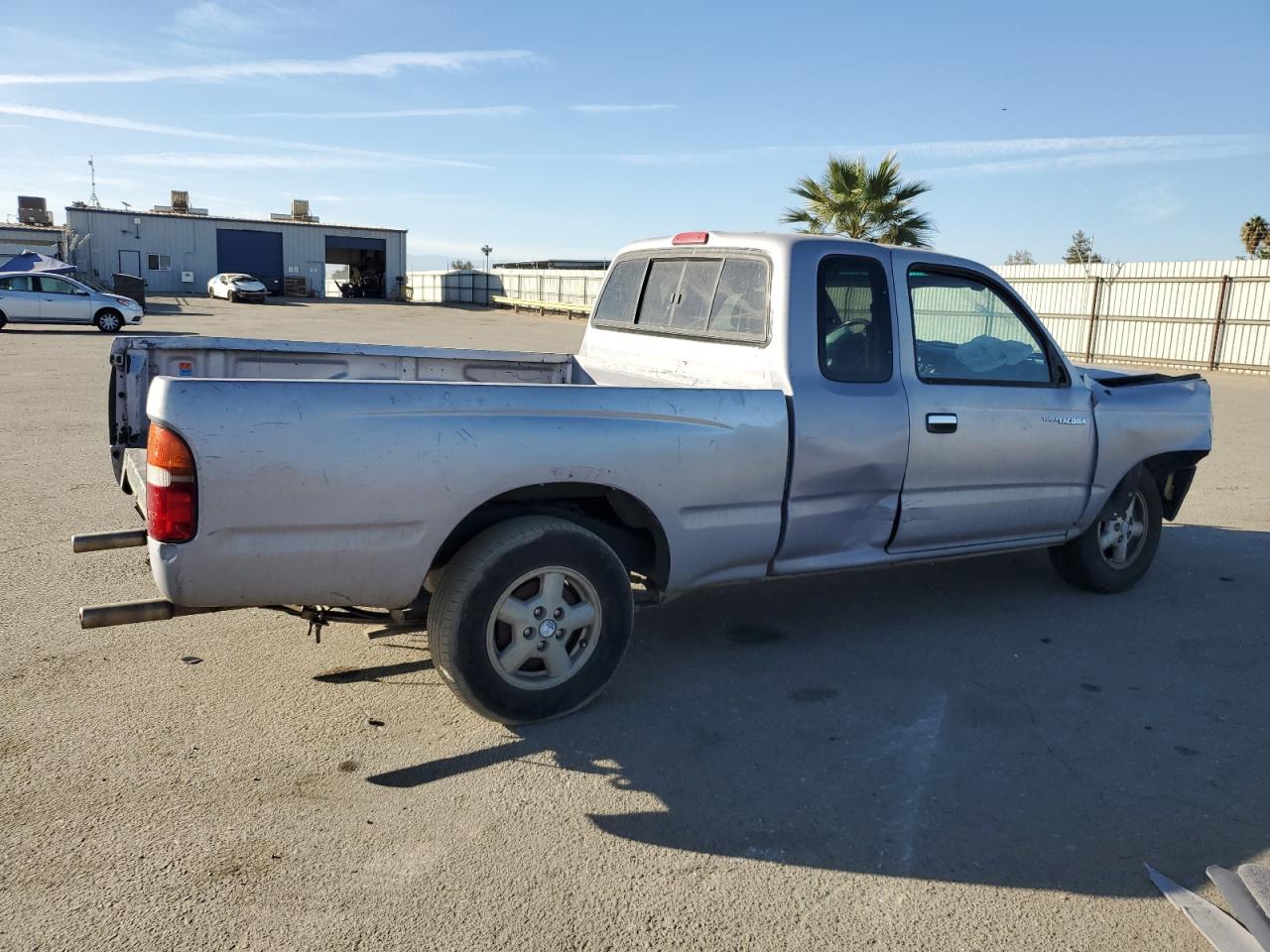 2000 Toyota Tacoma - Image 3