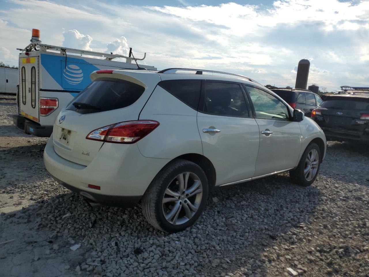 2011 Nissan Murano - Image 3