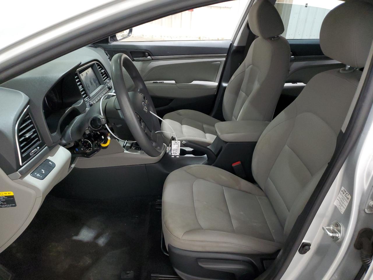 2018 Hyundai Elantra - Image 7