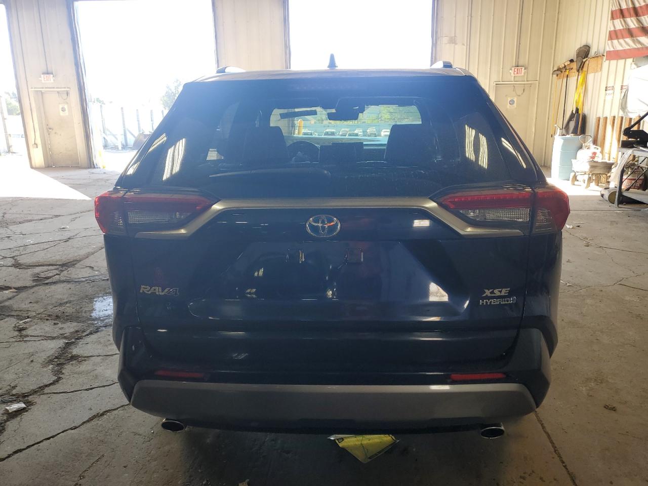 2020 Toyota Rav4 Xse VIN: JTMEWRFV4LJ039104 Lot: 74741064