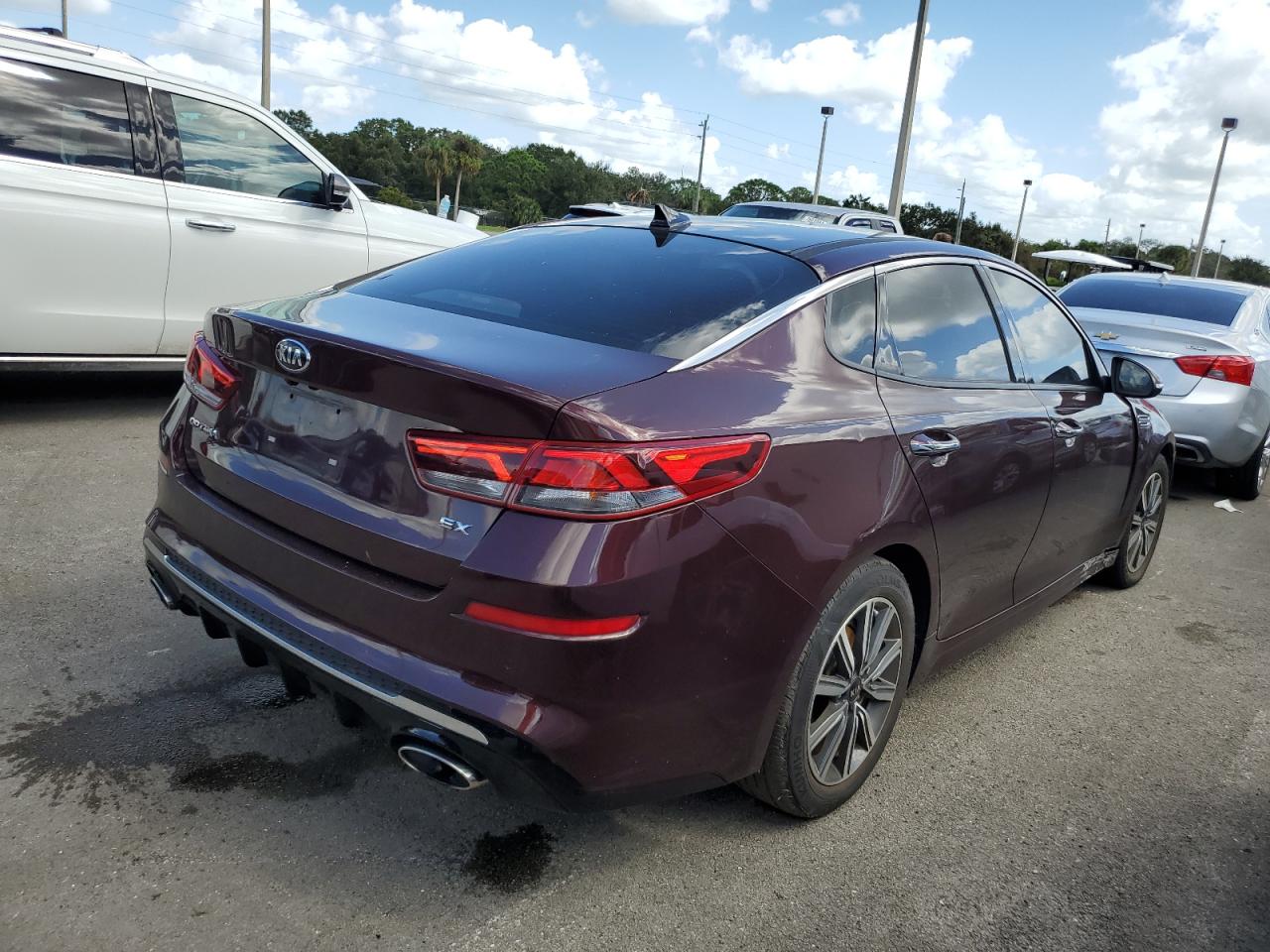 2020 Kia Optima - Image 3