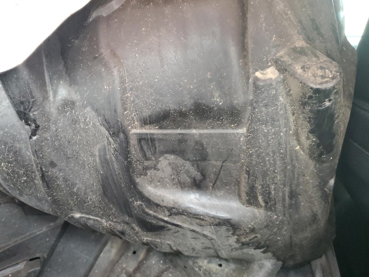 2011 Subaru Outback - Image 11