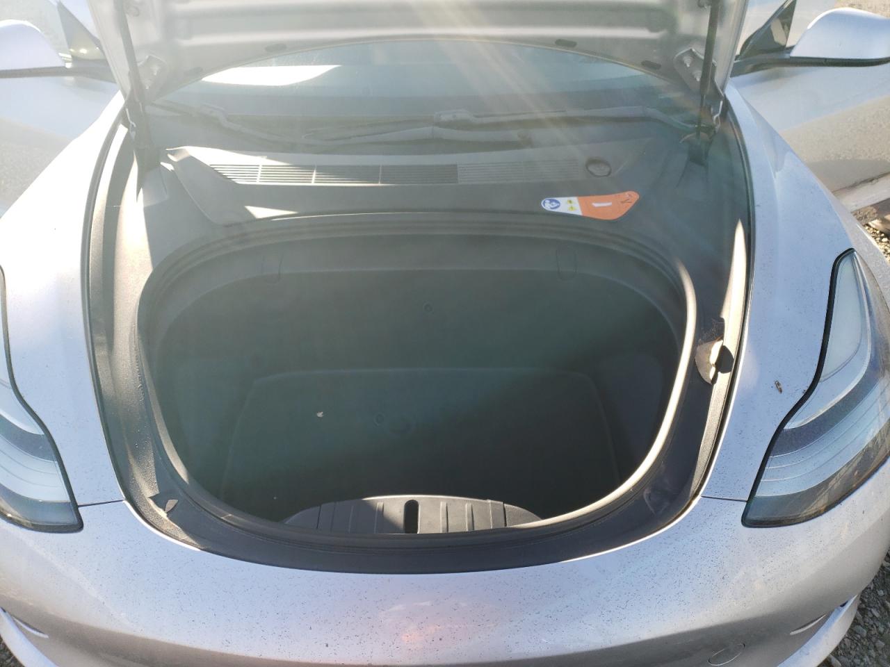 5YJ3E1EA4JF019160 2018 Tesla Model 3