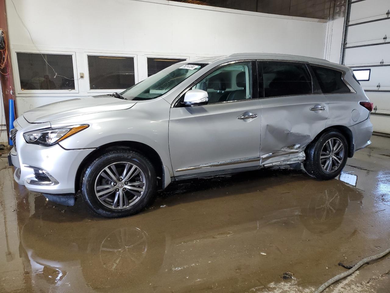 2017 Infiniti QX60 - Image 1