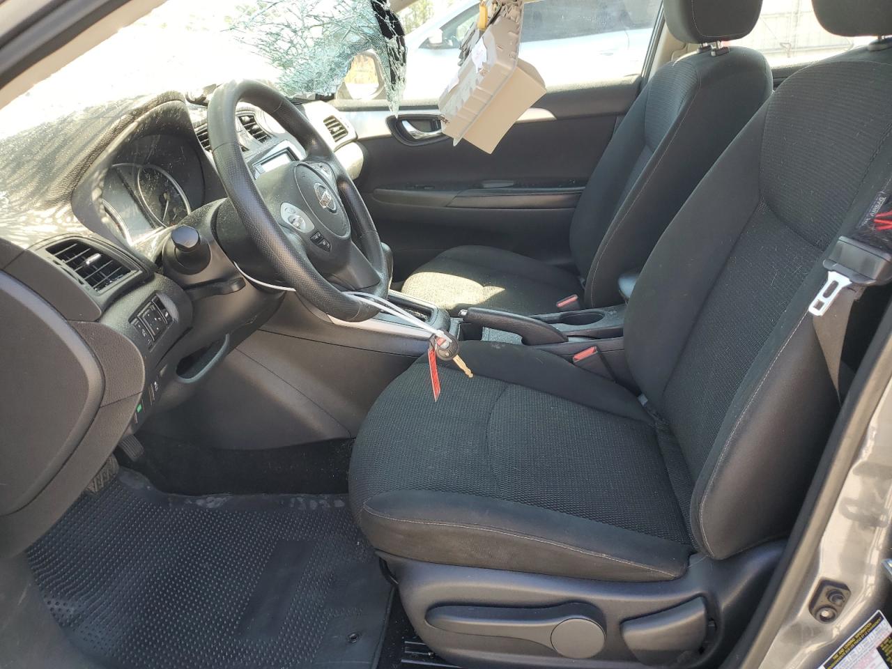 2019 Nissan Sentra - Image 7
