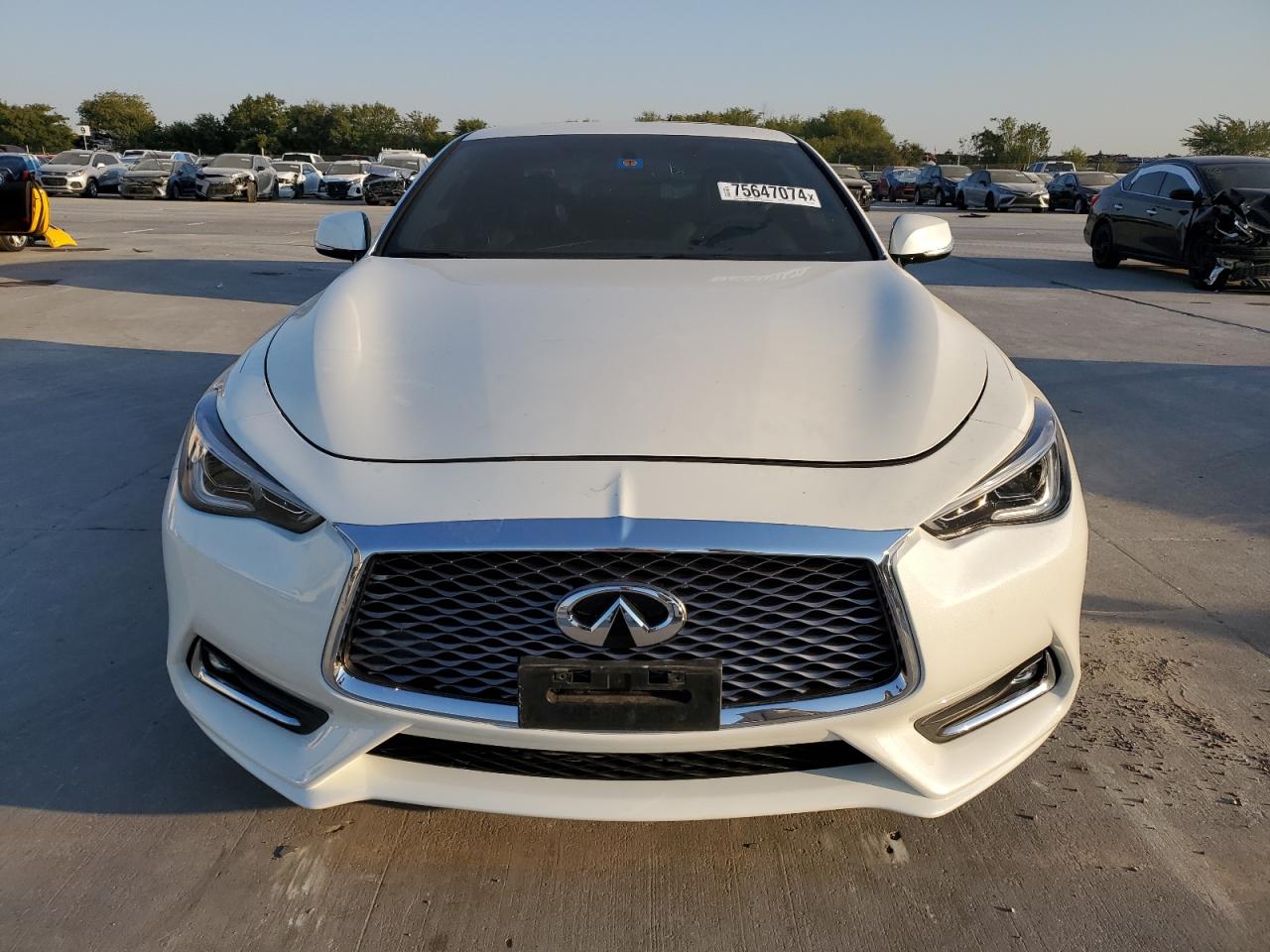 JN1FV7EK4JM530998 2018 Infiniti Q60 Red Sport 400