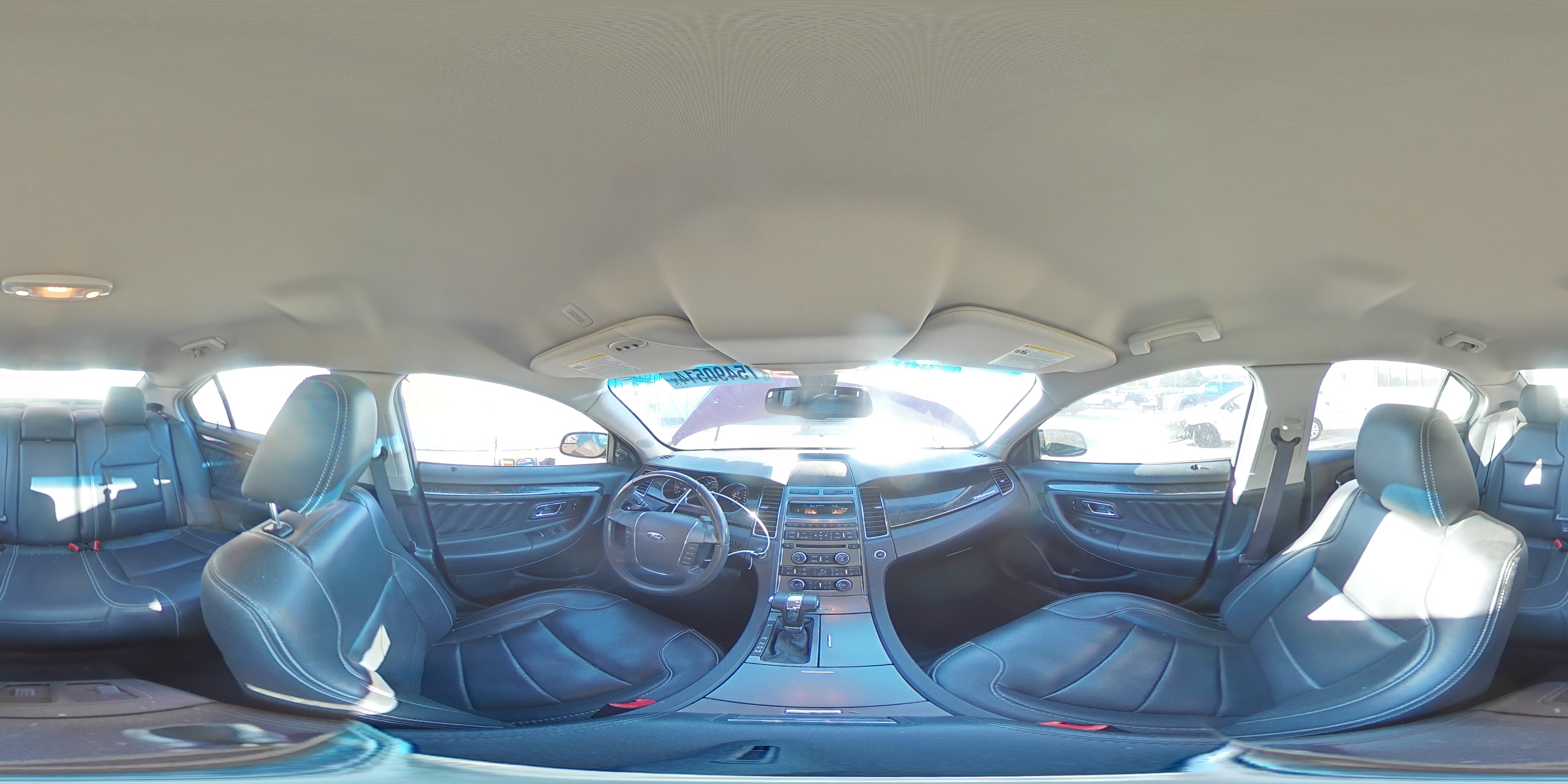 2012 Ford Taurus - Image 12