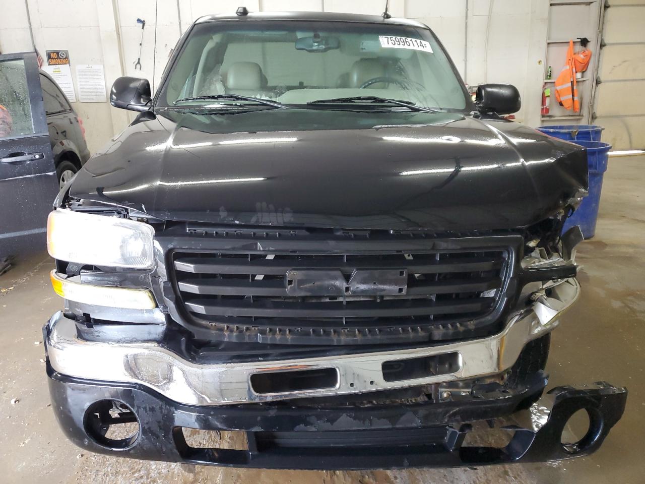 2005 GMC Sierra - Image 5